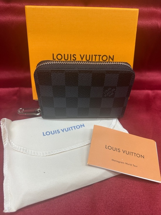 Louis Vuitton Accessories - Louis Vuitton Damier Graphite Zip Wallet